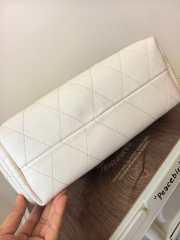 Uubags Tory Burch Charlie quilted drawstring shoulder bag in white 30x31x12.5cm - 5