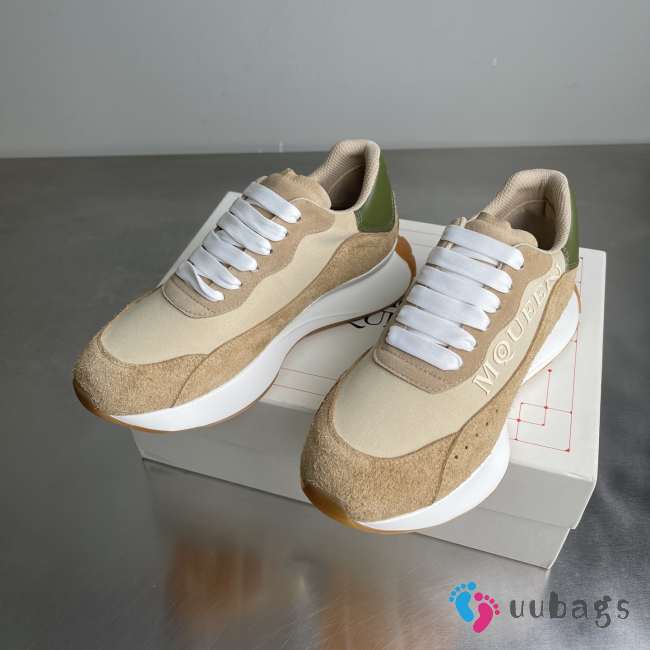 Uubags Alexander Mcqueen Beige Suede Trainers With Oversized Rubber - 1