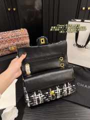 Uubags Chanel Tweed Flap Bag In Black With Gold Chain 25cm - 3