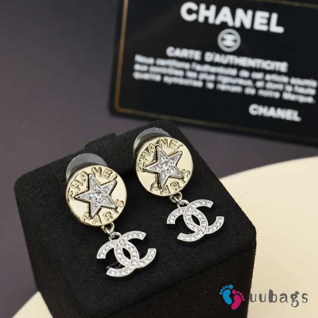 Uubags Chanel Pre-Loved CC Embellished Star drop earrings - 1
