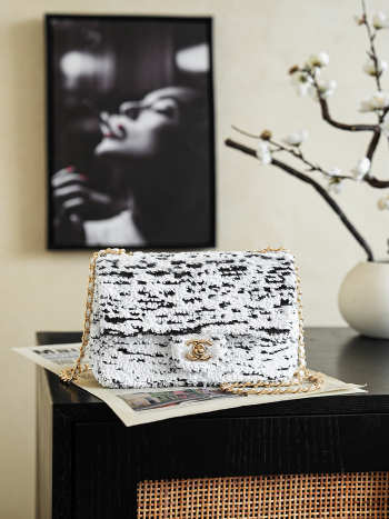 Uubags Chanel Small Flap Bag Sequins & Gold-Tone Metal In Black & White 14x21x8cm