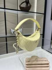 New Arrivals 2026 Chanel clutch with chain lambskin & gold-tone metal in light yellow 15x22x6cm - 5