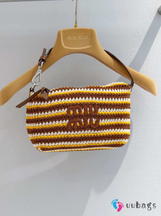 Uubags Miu Miu 5NE841 Crochet Pouch In Cognac/Yellow 14x18.5x10cm - 1