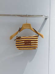 Uubags Miu Miu 5NE841 Crochet Pouch In Cognac/Yellow 14x18.5x10cm - 6