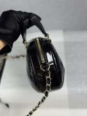 Uubags Chanel mini bowling bag, shiny crumpled calfskin & gold-tone metal 13x18x8cm - 6