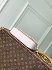 Uubags Louis Vuitton M29502 Ivy Bag In Light Bliss Couture Cream Cowhide 23.5x12x4.3cm - 4