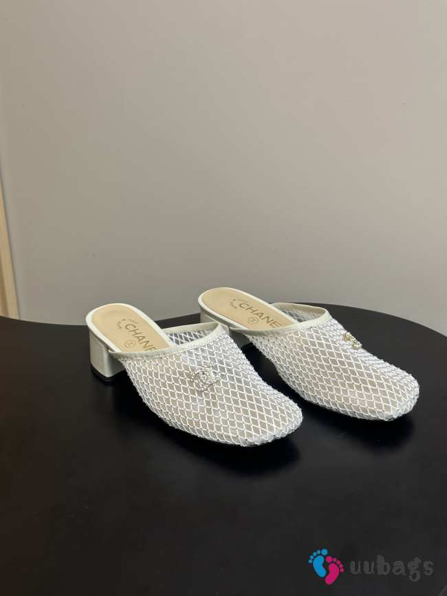 Uubags Chanrel Mules Mesh, Cotton, Lambskin In White  - 1