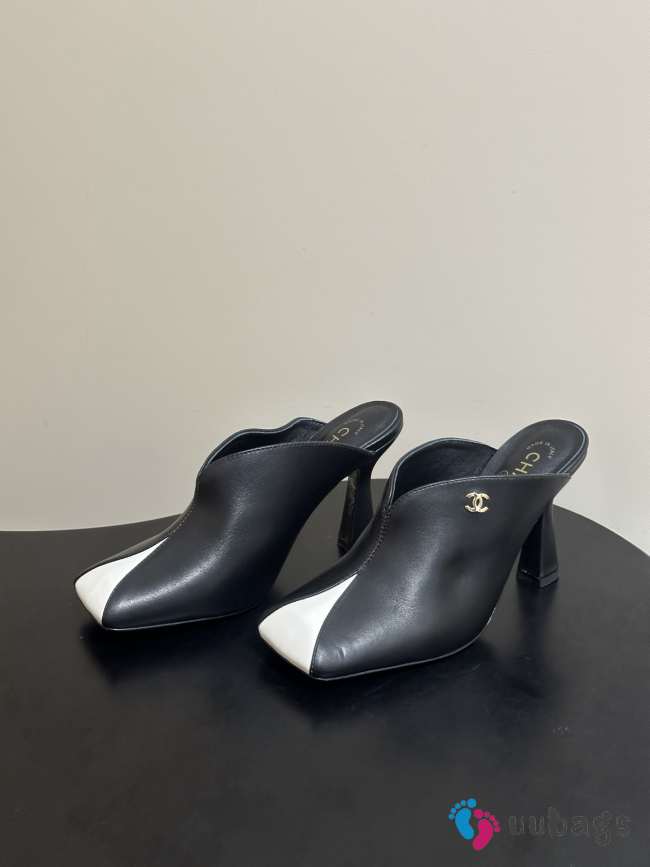 Uubags Chanrel Two-Tone Pointed Toe Mule Pumps In Black/White 9cm - 1