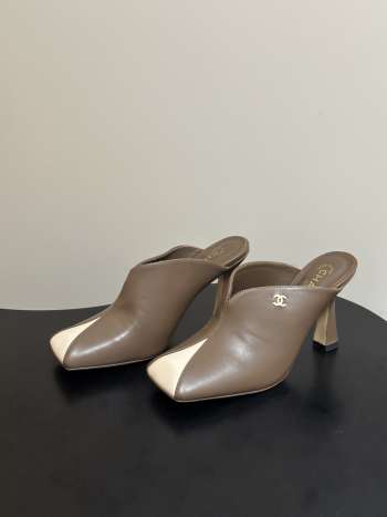 Uubags Chanrel Two-Tone Pointed Toe Mule Pumps In Beige/White 9cm