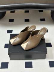 Uubags Chanrel Two-Tone Pointed Toe Mule Pumps In Beige/White 9cm - 2