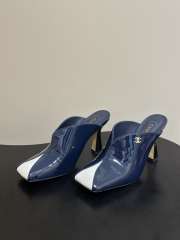 Uubags Chanrel Two-Tone Pointed Toe Mule Pumps In Blue/White 9cm - 1