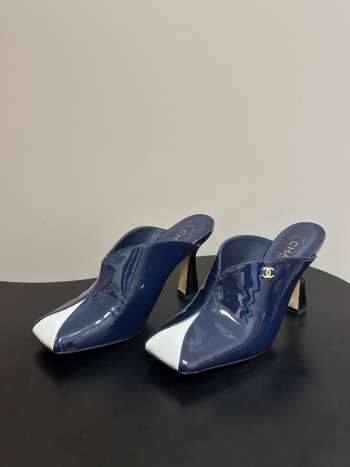 Uubags Chanrel Two-Tone Pointed Toe Mule Pumps In Blue/White 9cm