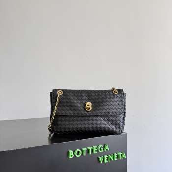 Uubags Bottega Veneta Madison Bag In Black Intrecciato Leather 27x16x6cm