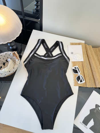 Uubags Chanel swimsuit 27
