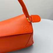 Uubags Loewe medium featherlight Puzzle bag in deep saffron nappa lambskin 29x19.5x12cm - 2