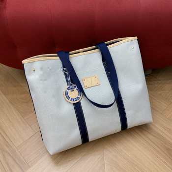 Uubags Louis Vuitton M28503 Escale bag in ocean blue 3x36x45cm