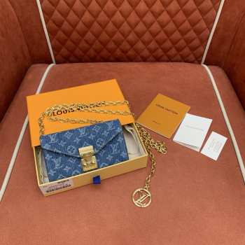 Uubags Louis Vuitton M4622Z Metis Belt With Small Pouch Gold-colored Metal Details 13.5x8cm