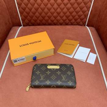 Uubags Louis Vuitton M28428 Margot Wallet Monogram Canvas Material 17x11x2cm