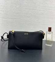 Uubags Loewe Joya Leather Crossbody Bag In Black 22x11x6cm - 1