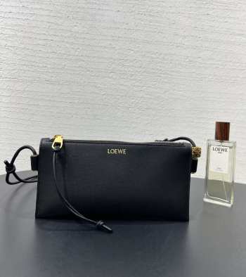 Uubags Loewe Joya Leather Crossbody Bag In Black 22x11x6cm