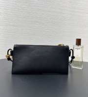 Uubags Loewe Joya Leather Crossbody Bag In Black 22x11x6cm - 2