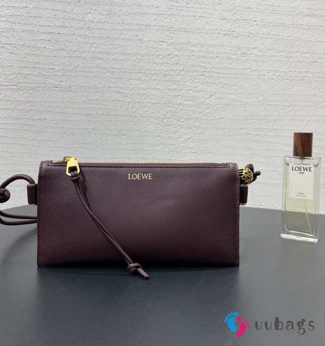 Uubags Loewe Joya Leather Crossbody Bag In Burgundy 22x11x6cm - 1