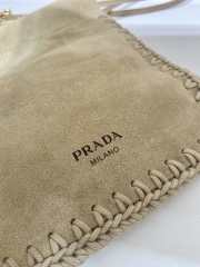 Uubags Prada suede smartphone case in desert beige 22x17.5cm - 5