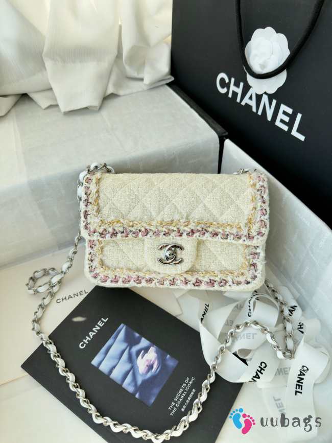 Uubags Chanel mini classic handbag tweed & gold-tone metal in light yellow 20cm - 1