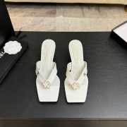 Uubags Chanel White Calfskin Leather Camellia Heel Mules 5.5cm - 5
