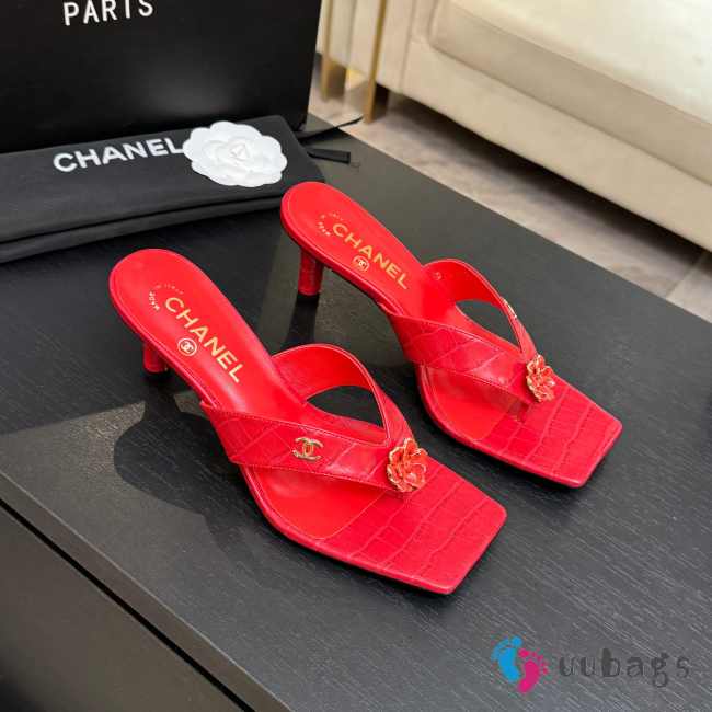 Uubags Chanel Red Patent Crocodile Leather Camellia Heel Mules 5.5cm - 1