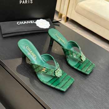 Uubags Chanel Green Patent Crocodile Leather Camellia Heel Mules 5.5cm