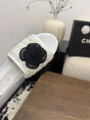 Uubags Chanel Camellia Tweed Slides In White - 5