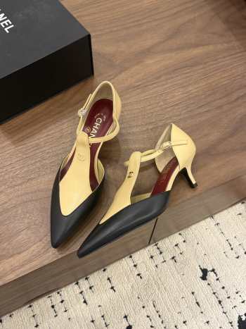 Uubags Chanel Mary Janes Lambskin In Beige & Black 5cm
