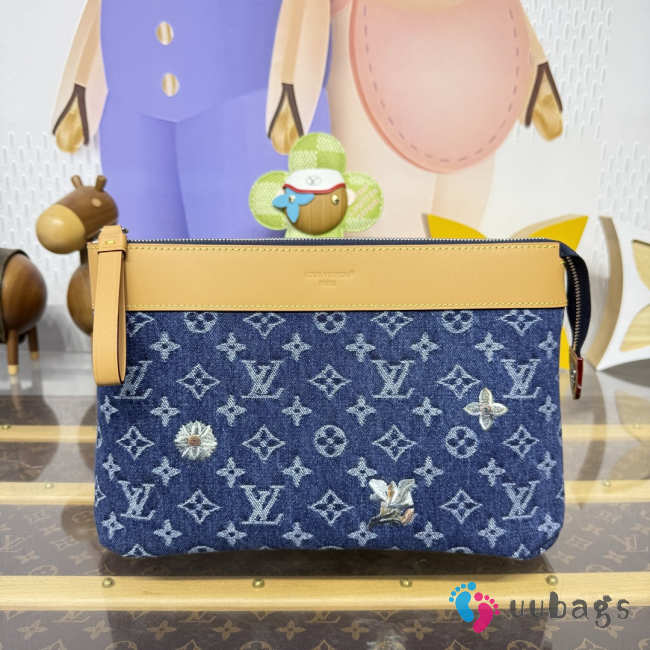 Uubags Louis Vuitton M27559 Pochette Voyage Souple Bag In Blue Monogram Denim Flowers Material 30x21x7.5cm - 1