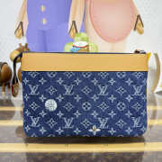 Uubags Louis Vuitton M27559 Pochette Voyage Souple Bag In Blue Monogram Denim Flowers Material 30x21x7.5cm - 4