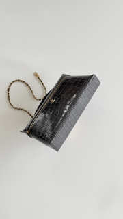 Uubags Chanel Vanity bag with shoulder strap embossed calfskin with crocodile pattern & gold-plated alloy in black 17x19.5x5cm - 5