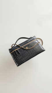 Uubags Chanel Vanity bag with shoulder strap embossed calfskin with crocodile pattern & gold-plated alloy in black 17x19.5x5cm - 3