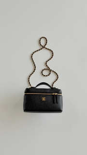 Uubags Chanel Small Vanity With Chain In Grained Calfskin & Gold-Tone Metal Black 17x19x5cm - 1