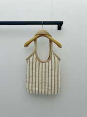 Uubags Miu Miu Ivy Crochet Bag In Light Beige/Chalk White 41.5x36cm - 3
