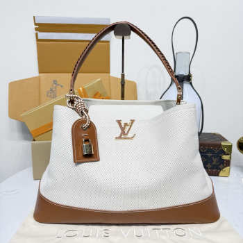 Uubags Louis Vuitton M28439 Capucines Weekender Bag In Tan Canvas And Cowhide Leather 43.5x15.5x16cm