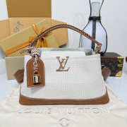 Uubags Louis Vuitton M28438 Capucines Weekender Bag In Tan Canvas And Cowhide Leather 37.5x15.5x24cm - 1