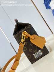 Uubags Louis Vuitton M29326 Milk Bag In Monogram Canvas Material 12x22x10cm - 4
