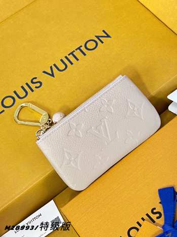 Uubags Louis Vuitton M28993 Key Pouch In Hazelnut Brown 12x7x1.5cm