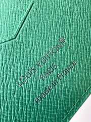 Uubags Louis Vuitton M27654 Passport Cover In Minty Green 10x14x2.5cm - 4