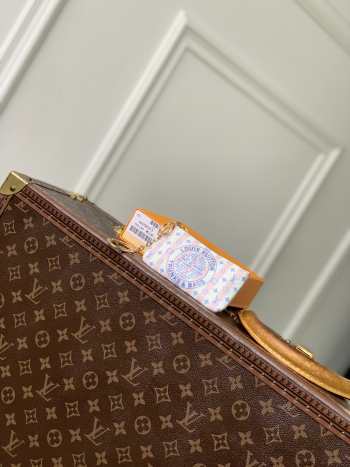 Uubags Louis Vuitton M29023 Key Pouch In LV Stamp Nude Pink 12x7x1.5cm