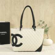 Uubags Chanel Medium Cambon Line Tote Bag In White/Black 30x25x15cm - 1