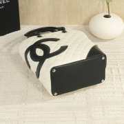 Uubags Chanel Small Cambon Line Tote Bag In White/Black 24x20x8cm - 3