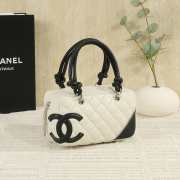 Uubags Calfskin Quilted Large Cambon Bowler White Black 12x21x9cm - 6