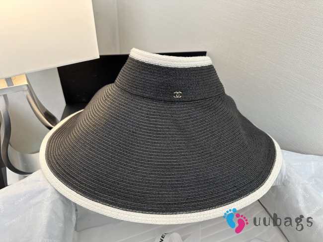Uubags Chanel Wide-Brim Straw Visor Hat In Black - 1