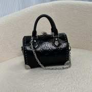 Uubags Louis Vuitton M27921 Speedy Trunk 20 Bag In Black Calfskin 20.5x13.5x11cm - 1